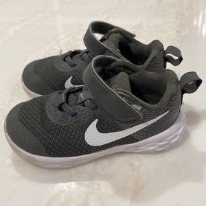 Nike grey sneakers size 9C